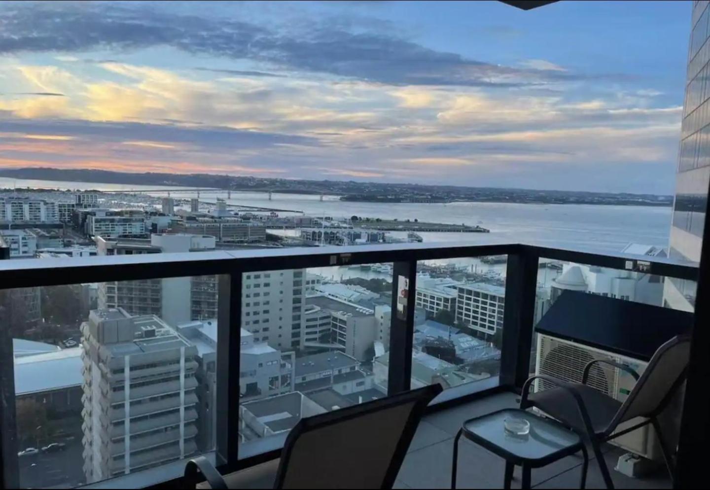 オークランドMagnificent Skytower, Sea, Habour View In Cbdアパートメント エクステリア 写真