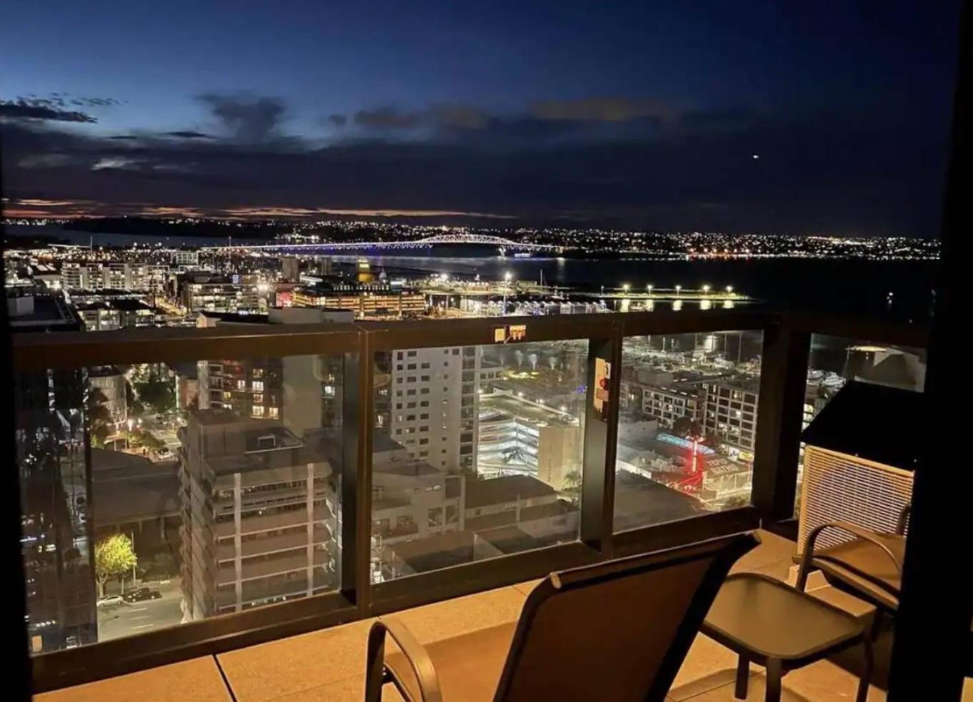 オークランドMagnificent Skytower, Sea, Habour View In Cbdアパートメント エクステリア 写真